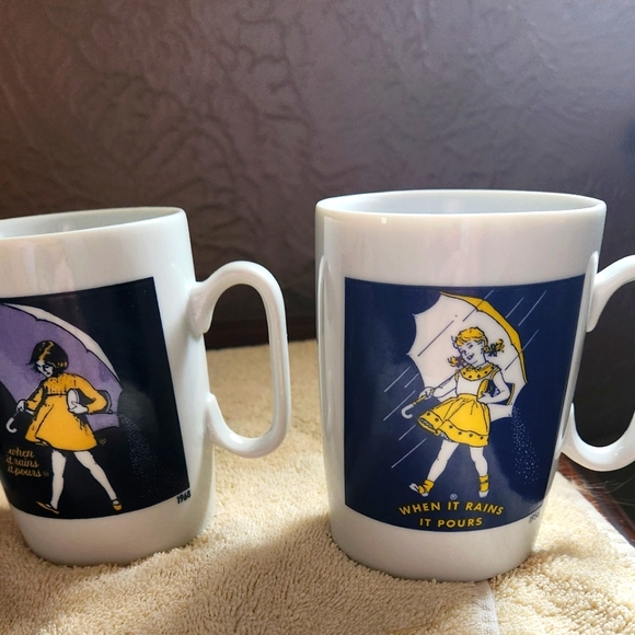 MORTON SALT COFFEE CUPS - 4- STAMPED JAPAN ON BOTTOM - Picture 2 of 5